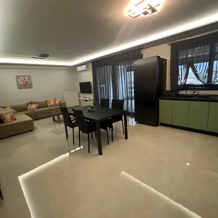 Апартаменты Stavros